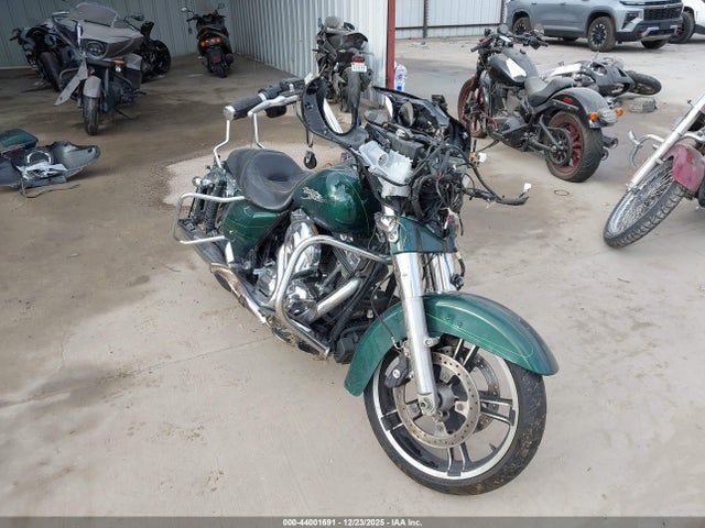 2015 HARLEY-DAVIDSON FLHXS 1HD1KRM18FB648882