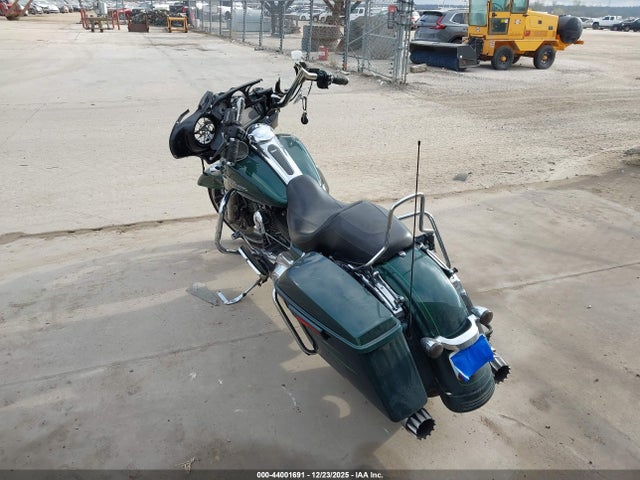 2015 HARLEY-DAVIDSON FLHXS 1HD1KRM18FB648882 Photo 2