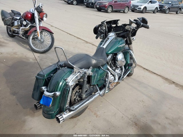 2015 HARLEY-DAVIDSON FLHXS 1HD1KRM18FB648882 Photo 3