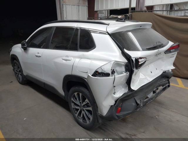 Toyota Corolla Cross Xle 2025 7MUDAAAG1SV119097 Image 3