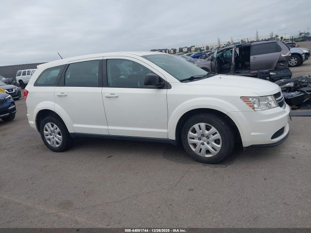 44001744 :رقم المزاد ، 3C4PDCAB0FT654304 vin ، 2015 Dodge Journey American Value Pkg مزاد بيع