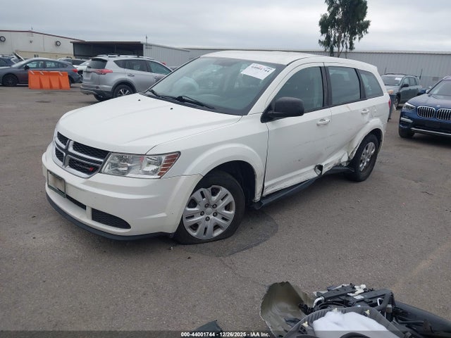 44001744 :رقم المزاد ، 3C4PDCAB0FT654304 vin ، 2015 Dodge Journey American Value Pkg مزاد بيع