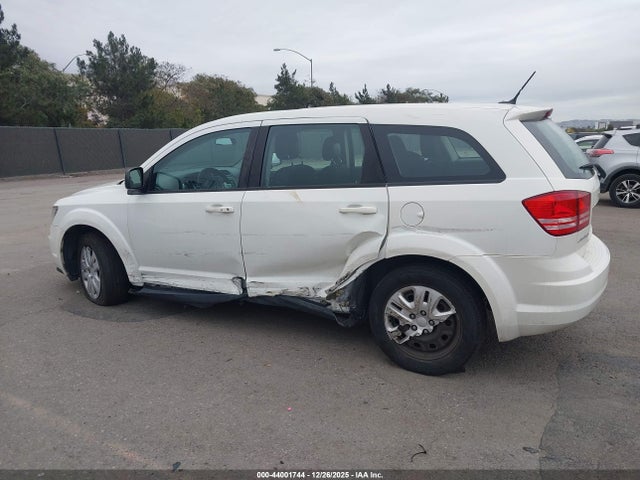 44001744 :رقم المزاد ، 3C4PDCAB0FT654304 vin ، 2015 Dodge Journey American Value Pkg مزاد بيع
