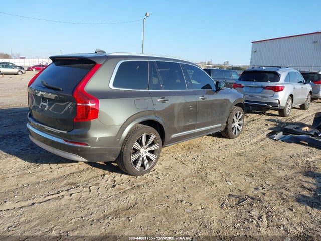 2022 VOLVO XC90 YV4A22PL5N1805629 Photo 3