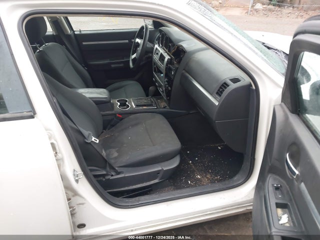 44001777 :رقم المزاد ، 2B3LA33V29H638067 vin ، 2009 Dodge Charger Sxt مزاد بيع