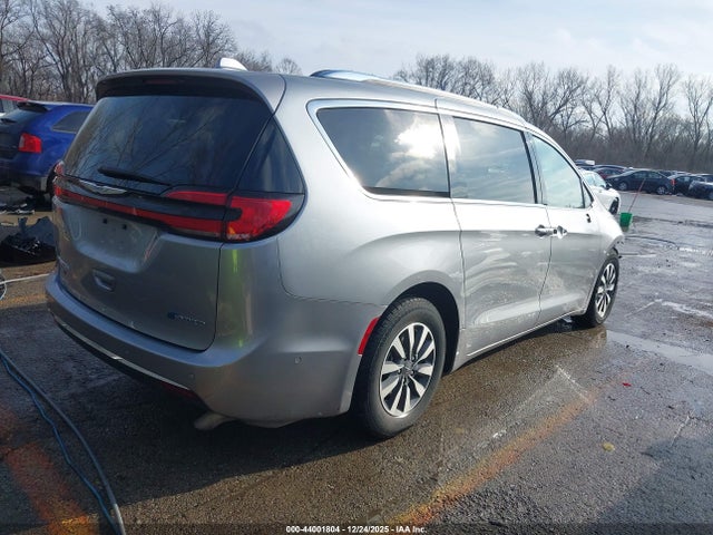 2021 CHRYSLER PACIFICA HYBRID 2C4RC1L78MR594569 Photo 3