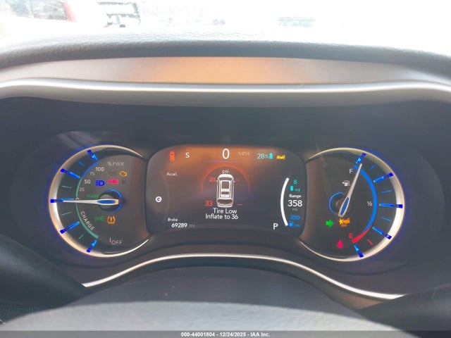 2021 CHRYSLER PACIFICA HYBRID 2C4RC1L78MR594569 Photo 6