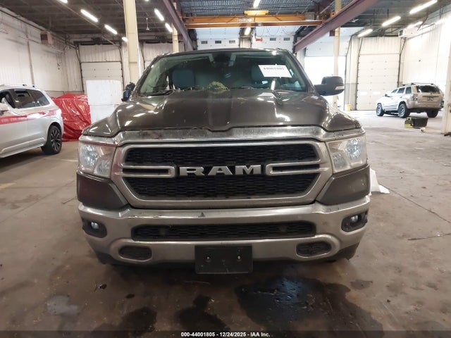 1C6RREFM2LN245997 RAM 1500 Big Horn 4x2 5&#039;7 Box