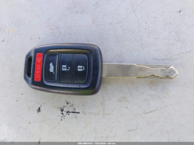 2HKRM3H31GH533452 Honda CR-V LX