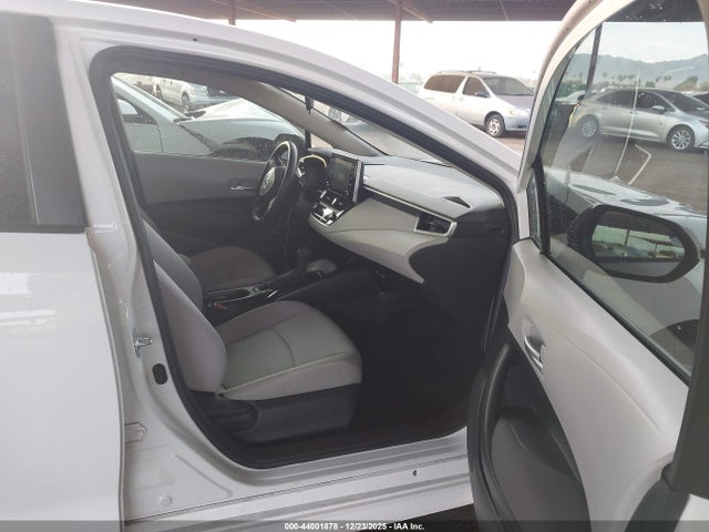 JTDVPRAE8LJ109756 Toyota COROLLA LE