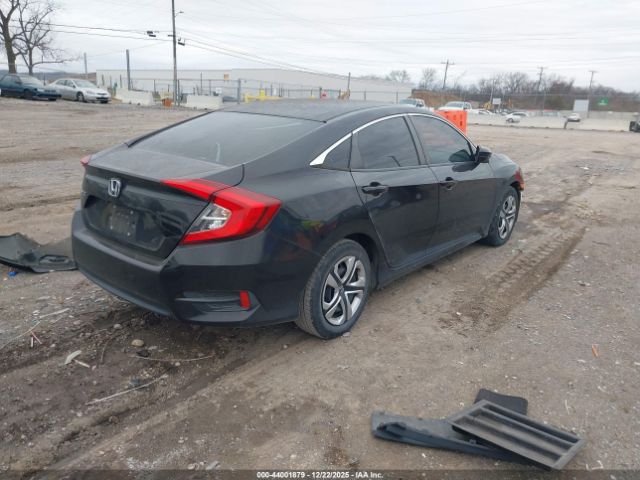 2018 HONDA CIVIC 2HGFC2F52JH567681 Photo 3