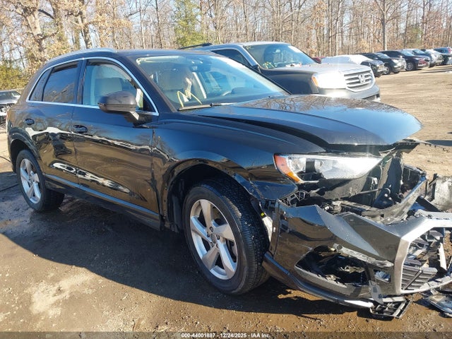 2020 AUDI Q3 WA1AECF32L1009445