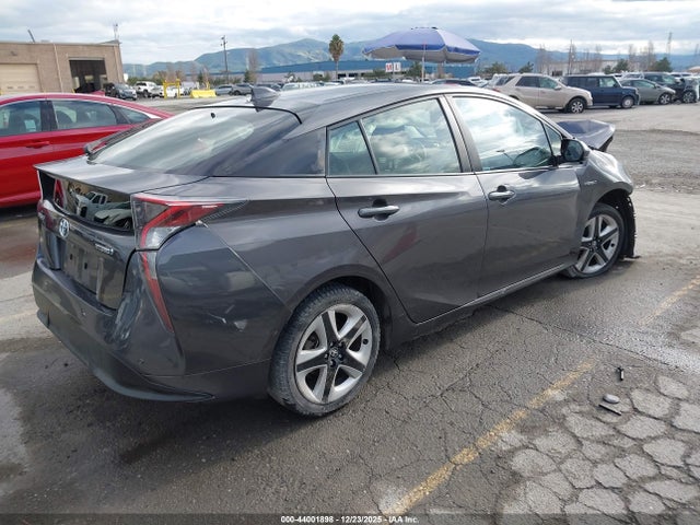 JTDKARFU1H3540360 Toyota Prius Four Touring