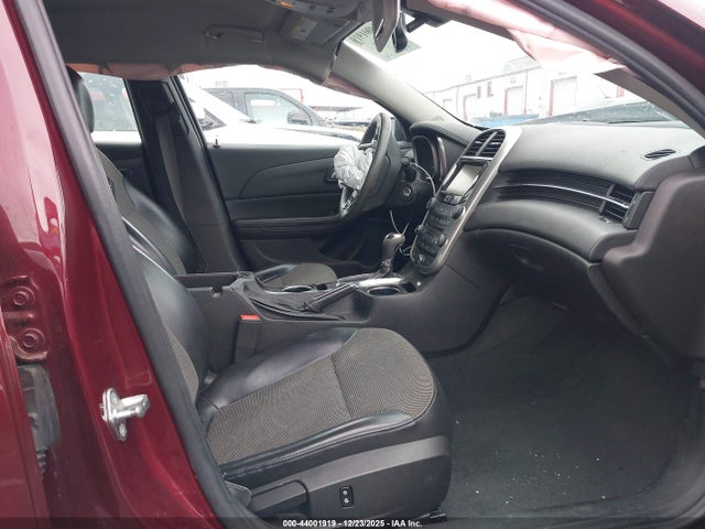 1G11C5SL1FF315341 Chevrolet MALIBU 1LT