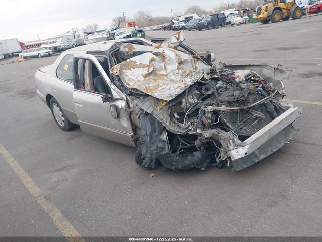 1996 LEXUS LS JT8BH22F3T0056709