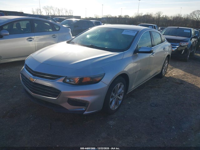Chevrolet lfv - direct injection, variable valve timing, gen 1 2018 1G1ZD5ST7JF277509 Image 2