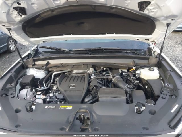 2025 LEXUS TX 500H 5TDABAB67SS012622 Photo 9