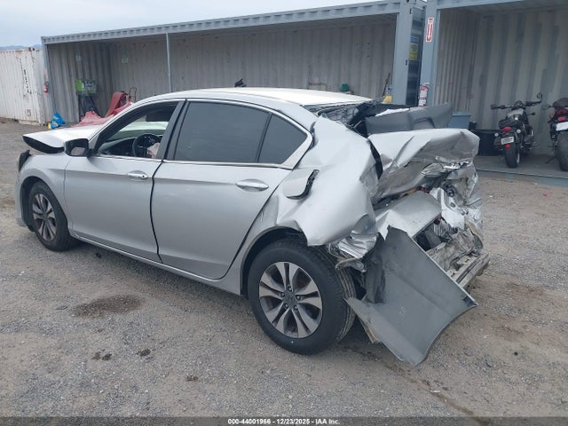 Honda ACCORD LX 2015 1HGCR2E32FA172472 Image 3