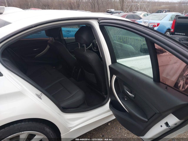 Продажа на аукционе авто 2018 Bmw 320i, vin: WBA8E1G5XJNU90489, номер лота: 44002014