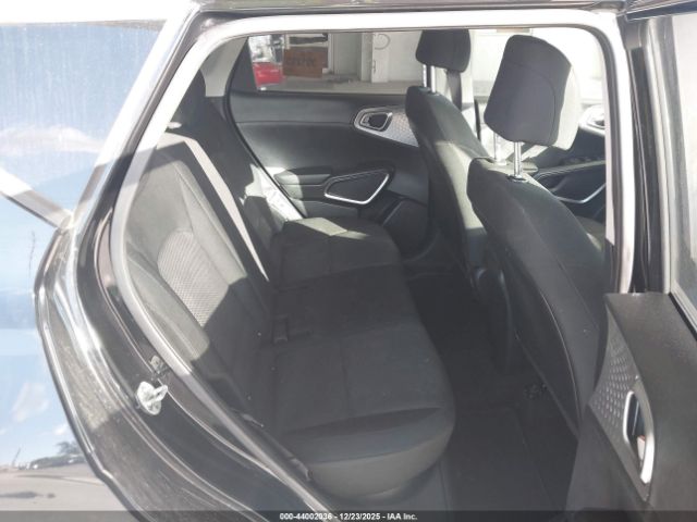2022 KIA SOUL KNDJ23AU3N7800582 Photo 7