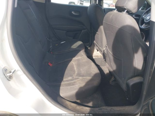 2018 JEEP COMPASS 3C4NJCAB2JT318176 Photo 7