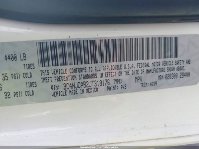 2018 JEEP COMPASS 3C4NJCAB2JT318176 Photo 8