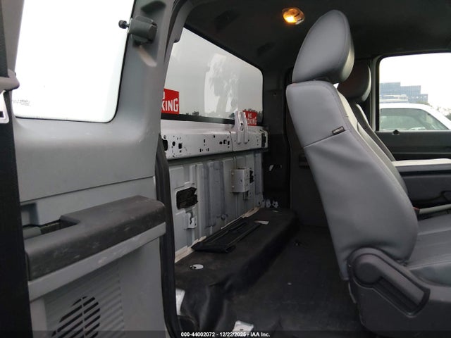 Aukcja sprzedaży 2015 Ford F-250 Xl, vin: 1FT7X2B64FEA28077, numer aukcji: 44002072