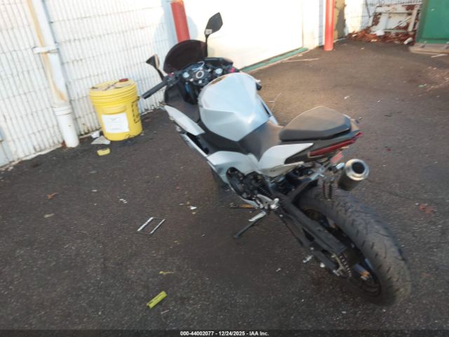 2024 KAWASAKI EX500 ML5EXGG19RDA21764 Photo 2