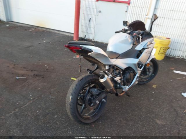 2024 KAWASAKI EX500 ML5EXGG19RDA21764 Photo 3