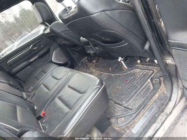 44002100 :رقم المزاد ، 1C6SRFHT9KN542761 vin ، 2019 Ram 1500 مزاد بيع
