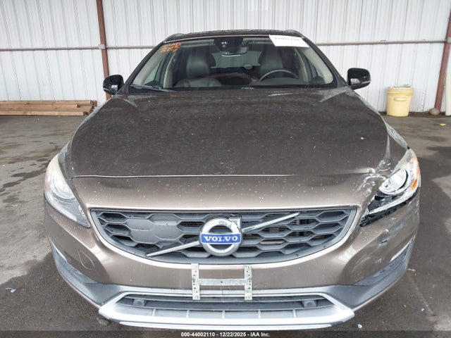 YV4612HK7F1000389 Volvo V60 Cross Country T5