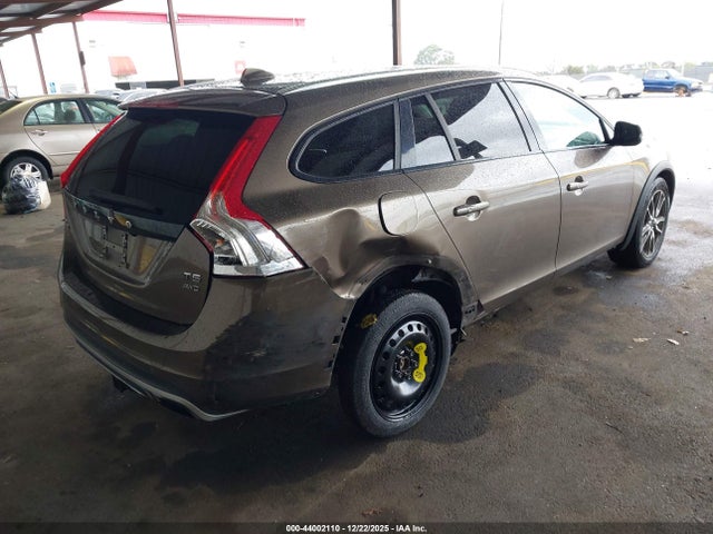 2015 VOLVO V60 CROSS COUNTRY YV4612HK7F1000389 Photo 3