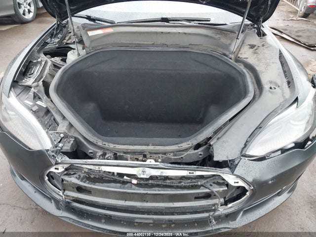 2015 TESLA MODEL S 5YJSA1E25FF118321 Photo 9