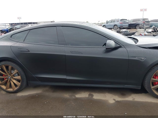 5YJSA1E25FF118321 Tesla MODEL S