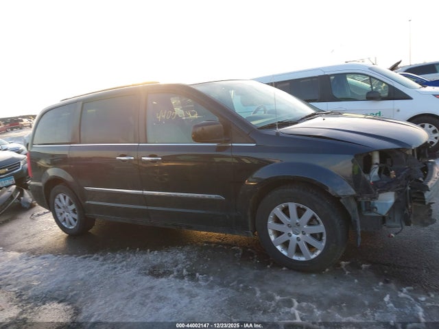 2C4RC1BG8FR583608 Chrysler Town &amp; Country Touring
