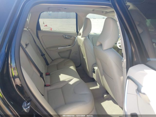 2016 VOLVO XC60 YV440MDK7G2789134 Photo 7