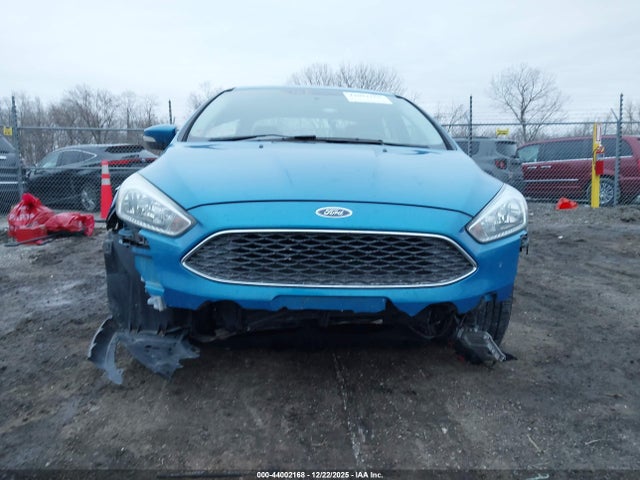 1FADP3F28HL206951 Ford FOCUS SE