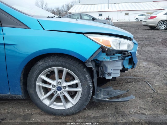 1FADP3F28HL206951 Ford FOCUS SE