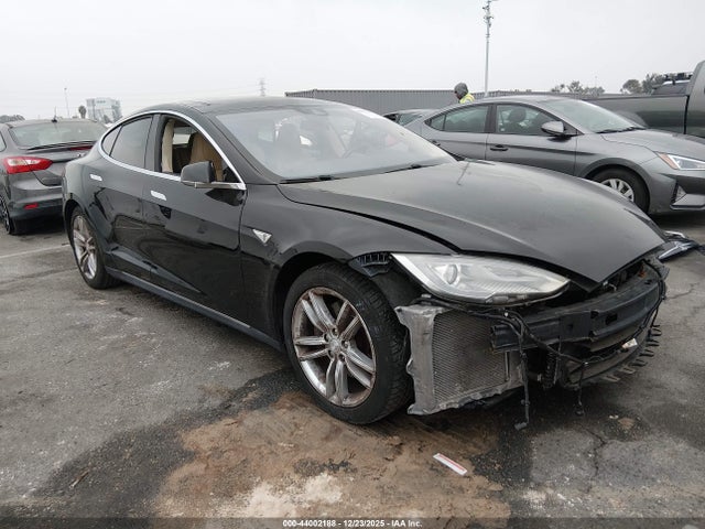 2014 TESLA MODEL S 5YJSA1H16EFP56479 Photo 0