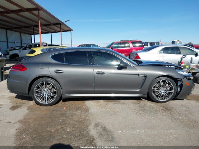 Продаж на аукціоні авто 2016 Porsche Panamera S, vin: WP0AB2A7XGL050189, номер лоту: 44002200