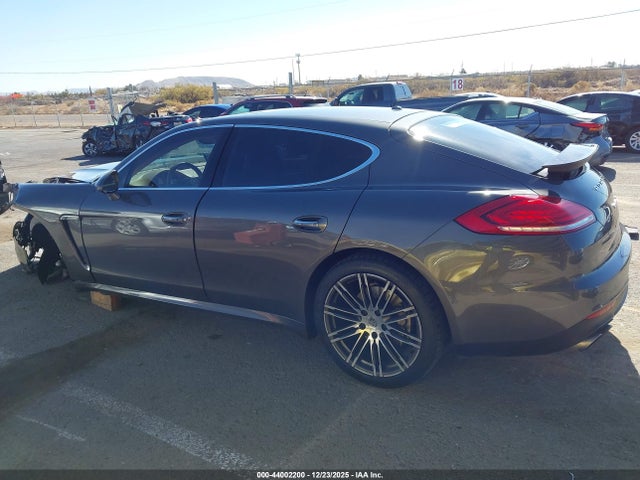 Продаж на аукціоні авто 2016 Porsche Panamera S, vin: WP0AB2A7XGL050189, номер лоту: 44002200