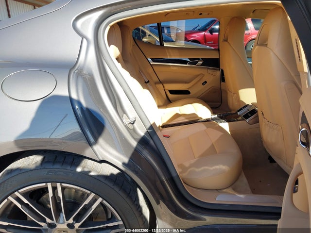 Продаж на аукціоні авто 2016 Porsche Panamera S, vin: WP0AB2A7XGL050189, номер лоту: 44002200