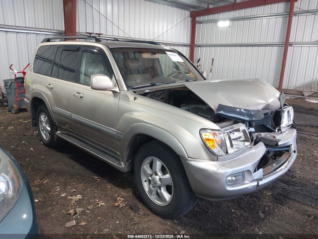 2005 TOYOTA LAND CRUISER JTEHT05J852080134
