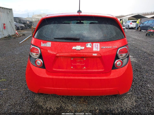 1G1JC6SG9G4168661 Chevrolet Sonic Lt Auto