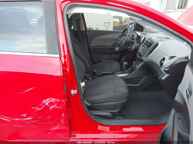 1G1JC6SG9G4168661 Chevrolet Sonic Lt Auto