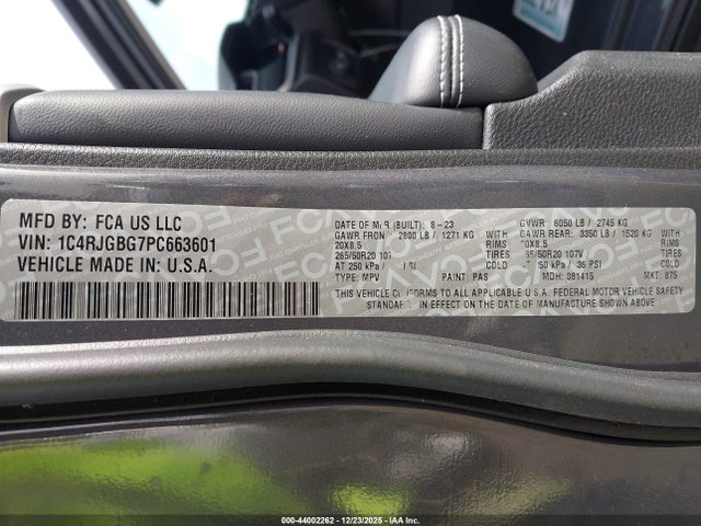 Jeep Grand Cherokee Limited 4x2 2023 1C4RJGBG7PC663601 Image 9
