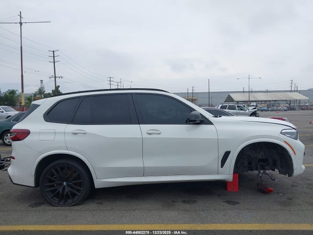 5UXCR4C0XM9H36033 BMW X5 Sdrive40i