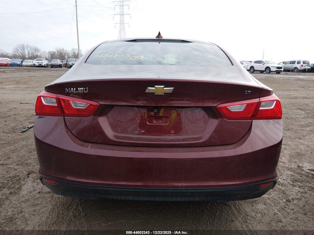 Продажа на аукционе авто 2016 Chevrolet Malibu 1lt, vin: 1G1ZE5ST3GF321303, номер лота: 44002343