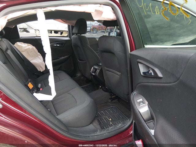 Продажа на аукционе авто 2016 Chevrolet Malibu 1lt, vin: 1G1ZE5ST3GF321303, номер лота: 44002343
