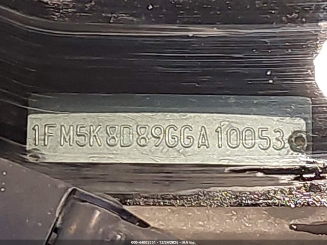 1FM5K8D89GGA10053 Ford EXPLORER XLT